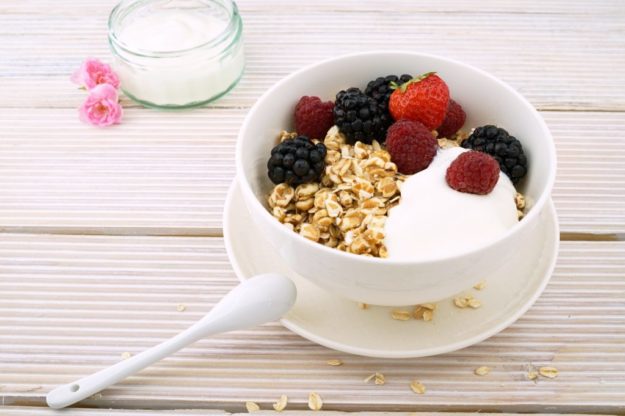 muesli with kefir